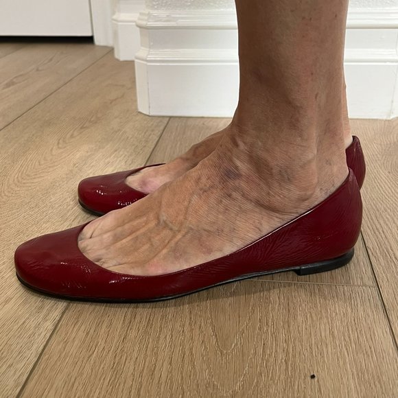 Blue/Red leather flats made in UAE collectible closing ceremony 2002 - Picture 4 of 9